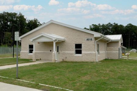 MDW Kennel exterior 2