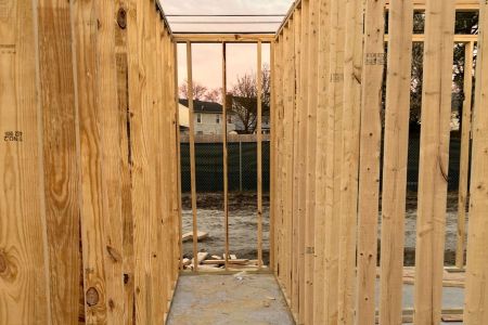 Seton stud wall detail